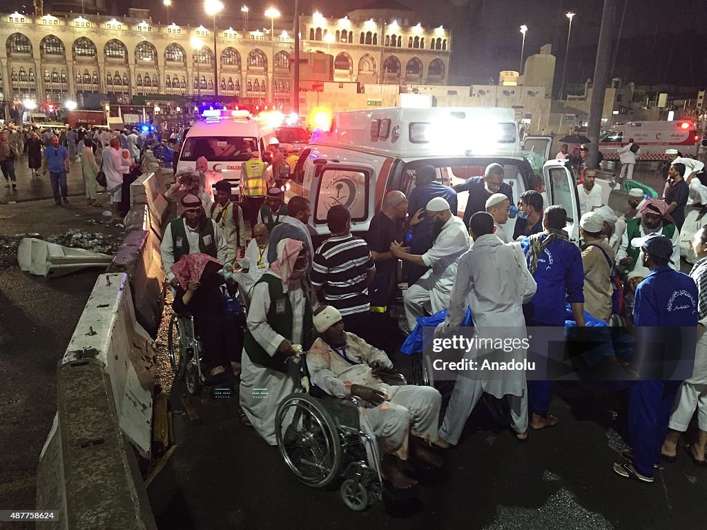 Crane accident kills at least 52 in Mecca