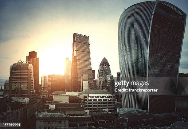 skyline da cidade de londres - lloyds of london imagens e fotografias de stock