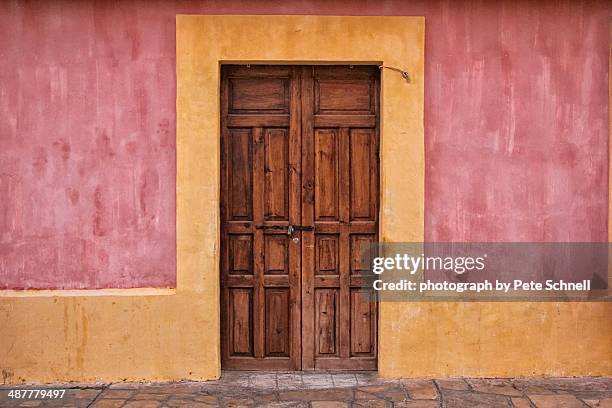 doorway in san cristobal de las casas - san cristobal stock pictures, royalty-free photos & images