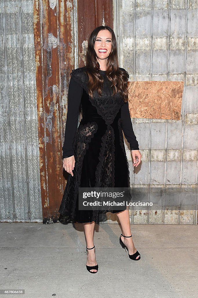 Givenchy - Arrivals - Spring 2016 New York Fashion Week