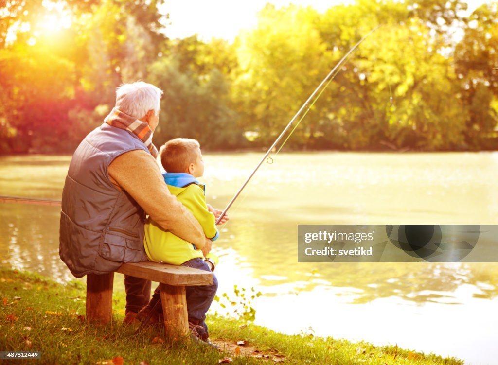 Pesca em conjunto.
