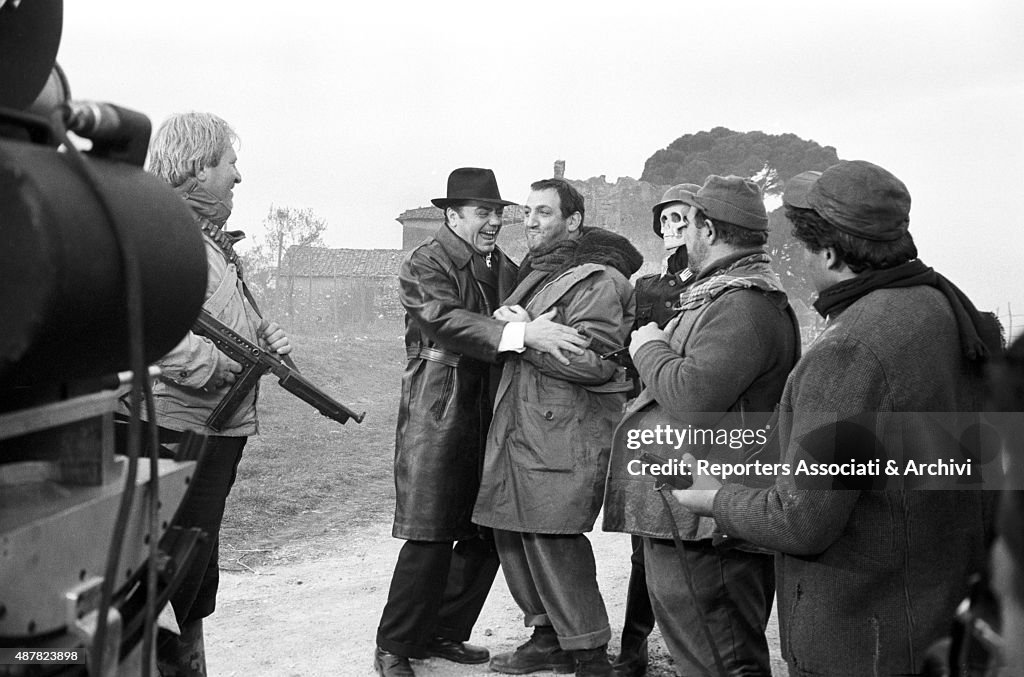 Ernest Borgnine and Lino Ventura on the set of the film The King of Poggioreale
