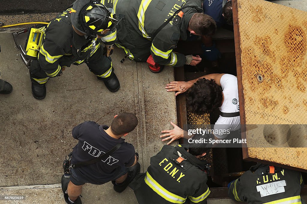 Subway Train Derails Underground In Queens