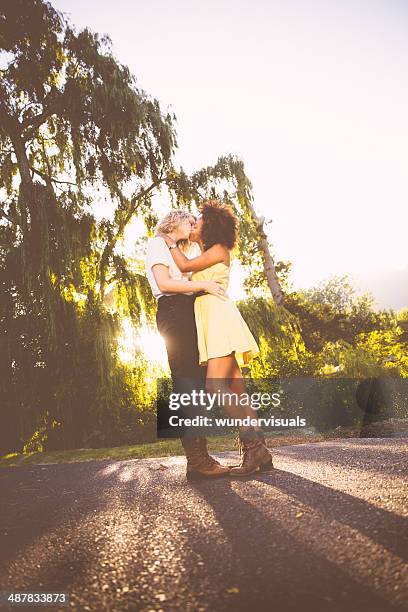 lesbian couple kissing - black lesbians kiss stock pictures, royalty-free photos & images