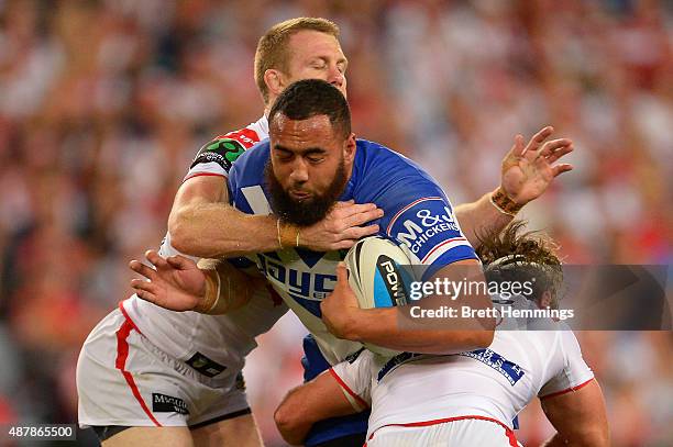 Sam Kasiano of the Bulldogs is tackled during the NRL Elimination Final match between the Canterbury Bulldogs and the St George Illawarra Dragons at...