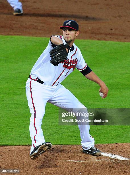 Mike Minor of the Atlanta Braves pitches against the San Francisco Giants at Turner Field on May 2, 2014 in Atlanta, Georgia.