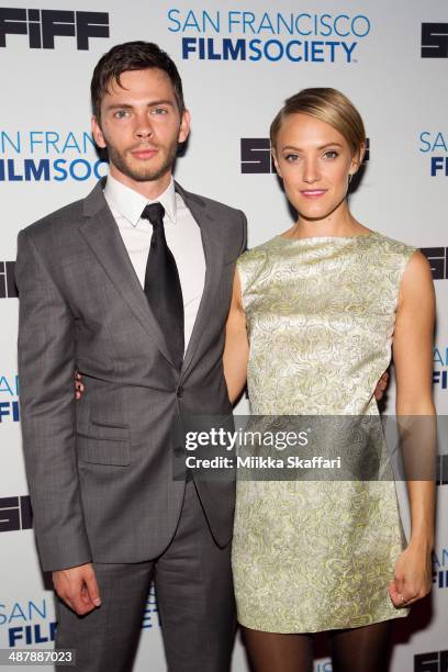 Devon Rasmussen Devon Graye Photos and Premium High Res Pictures - Getty Images