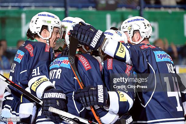 The Team of EC VSV celebrates after scoring the 3:1 durch Eric Hunter during the game between EC VSV and Dornbirner Eishockey Club on september 12,...