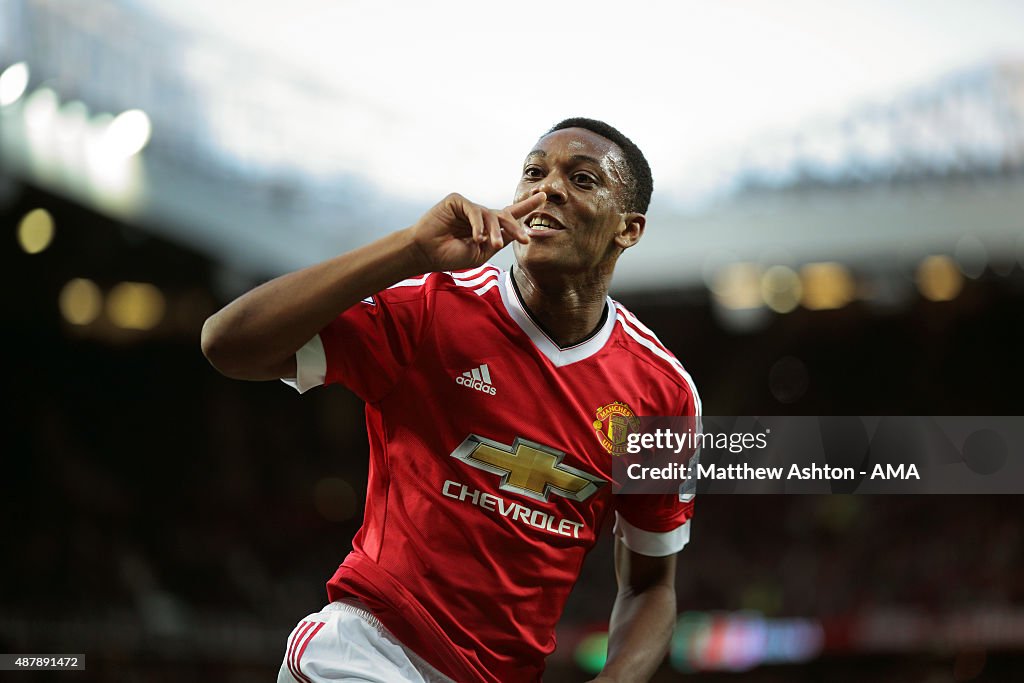 Manchester United v Liverpool - Premier League