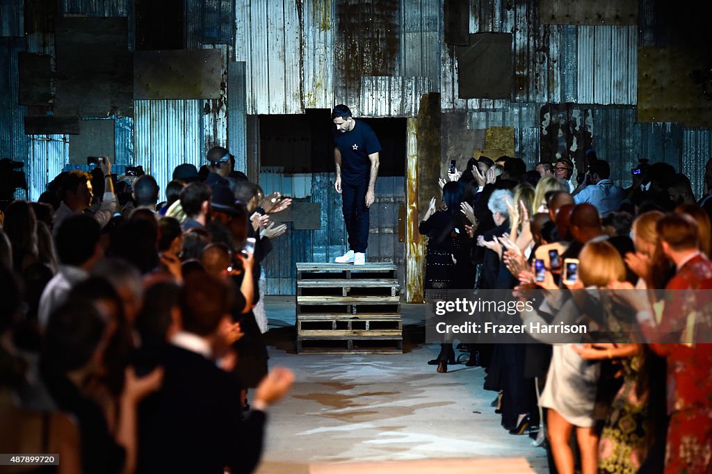 Givenchy - Runway - Spring 2016 New York Fashion Week