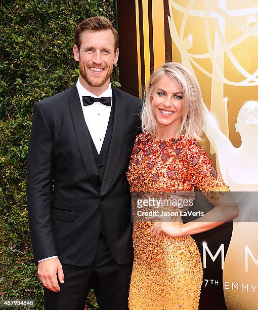 Brooks Laich and Julianne Hough attend the 2015 Creative Arts Emmy Awards at Microsoft Theater on September 12, 2015 in Los Angeles, California.