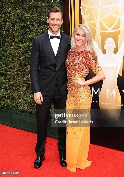 Brooks Laich and Julianne Hough attend the 2015 Creative Arts Emmy Awards at Microsoft Theater on September 12, 2015 in Los Angeles, California.