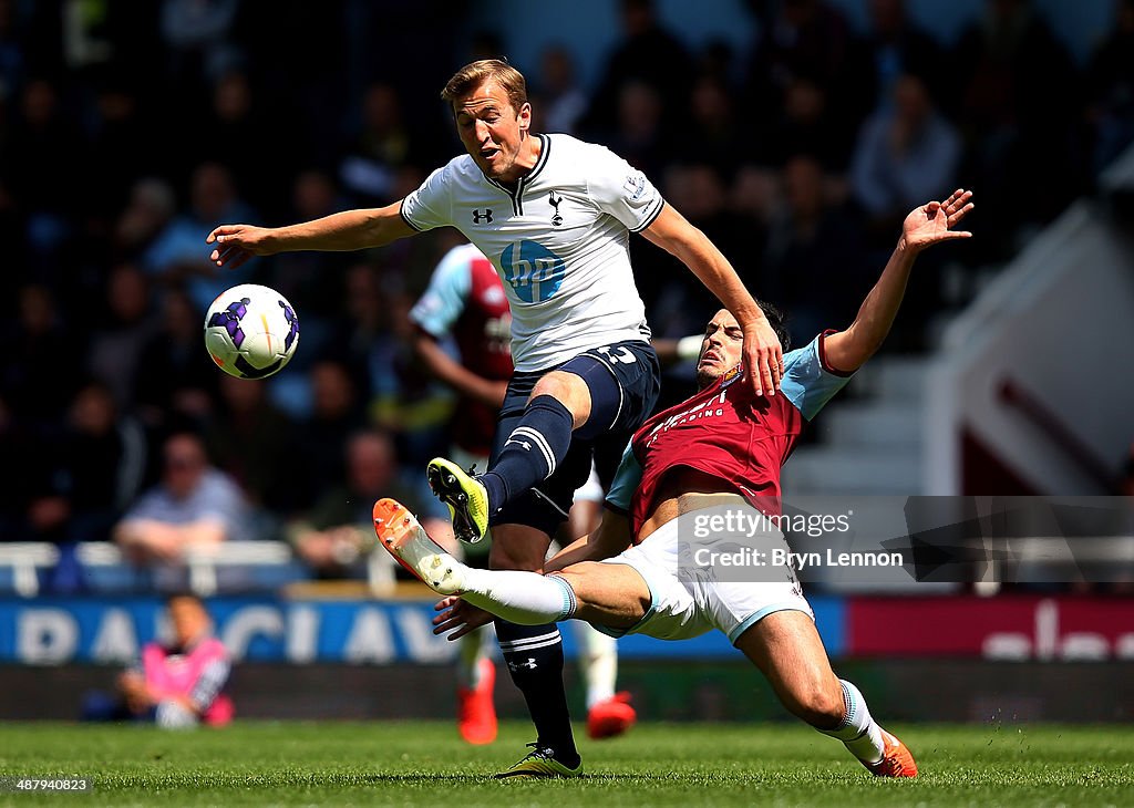 West Ham United v Tottenham Hotspur - Premier League