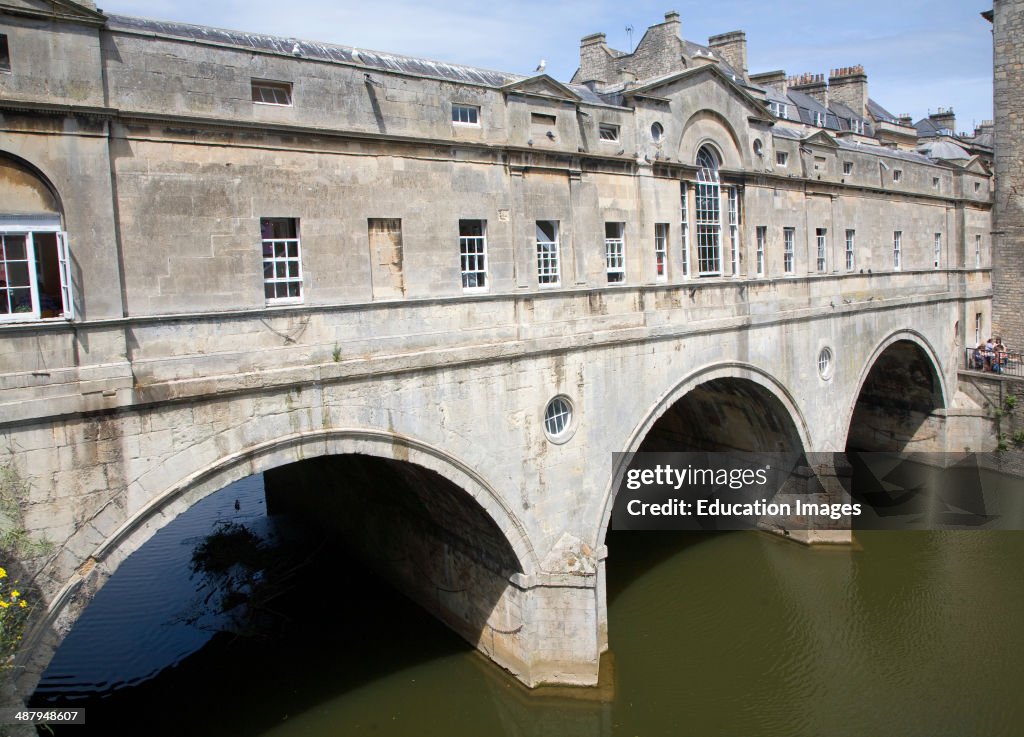 Pulteney Bridge spanning the River Avon in Bath, England