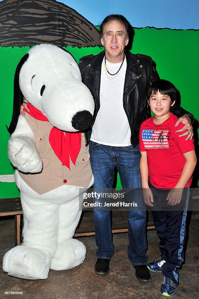 Nicolas Cage Visits Knott's Berry Farm