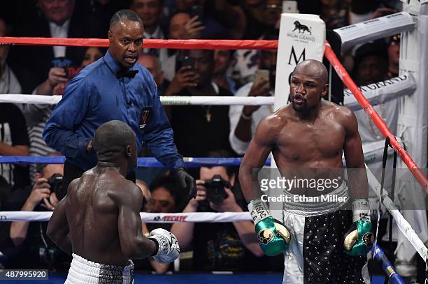 Floyd Mayweather Jr. Dances around the ring in the final round against Andre Berto during their WBC/WBA welterweight title fight at MGM Grand Garden...