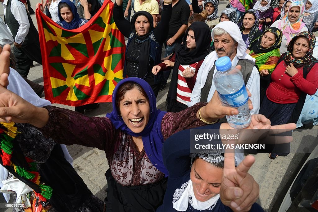 TURKEY-KURDS-UNREST-CIZRE