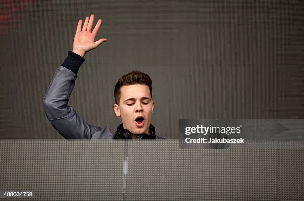 Felix Jaehn perorms live on stage during the second day of the Lollapalooza Berlin music festival at Tempelhof Airport on September 13, 2015 in...
