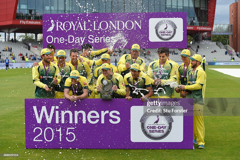 England v Australia - 5th Royal London One-Day Series 2015