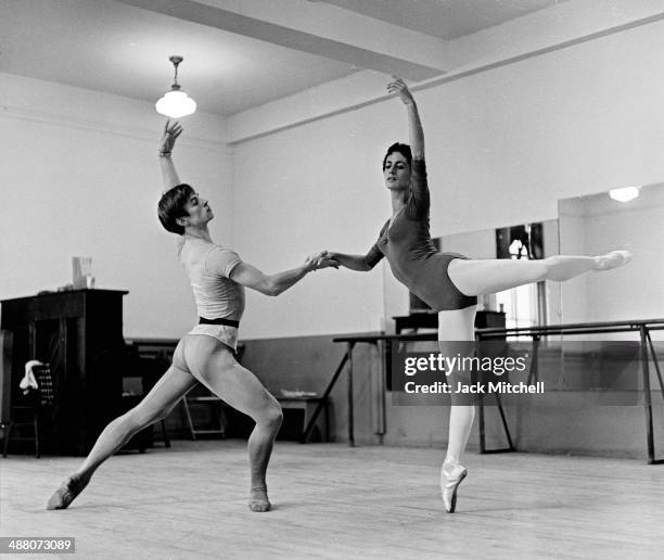 Rudolf Nureyev and Lupe Serrano rehearsing for a television appearance in November 1962.