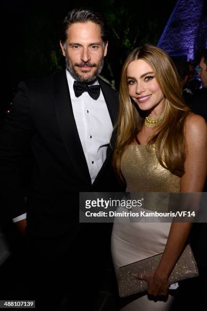Actors Joe Manganiello and Sofia Vergara attend the Bloomberg & Vanity Fair cocktail reception following the 2014 WHCA Dinner at Villa Firenze on May...