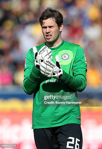 Goalkeeper Daniel Davari of Braunschweig concentrates during the Bundesliga match between Eintracht Braunschweig and FC Augsburg at Eintracht Stadion...