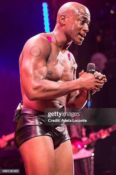 Taye Diggs with cast during their Curtain Call for 'Hedwig and the Angry Inch' at the Belasco Theatre on September 13, 2015 in New York City.