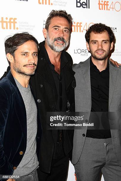 Actors Gael Garcia Bernal, Jeffrey Dean Morgan and director Jonas Cuaron attend the "Desierto" premiere during the 2015 Toronto International Film...