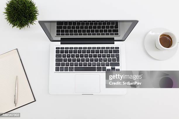 working table - macbook business stock pictures, royalty-free photos & images