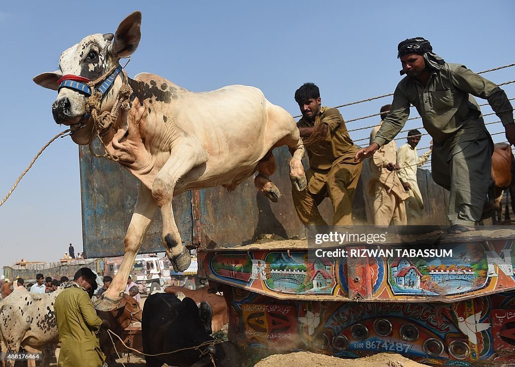 PAKISTAN-RELIGION-ISLAM-EID