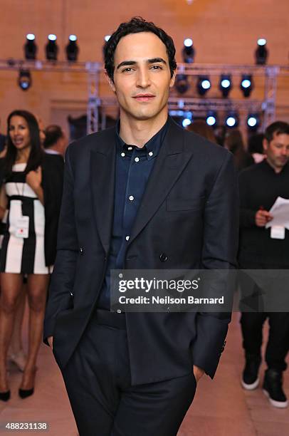 Designer Zac Posen prepares backstage at the Zac Posen Spring 2016 fashion show during New York Fashion Week at Vanderbilt Hall at Grand Central...