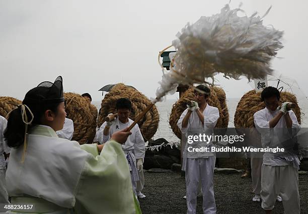 Sacred Ropes Iwa Shrine Photos and Premium High Res Pictures - Getty Images