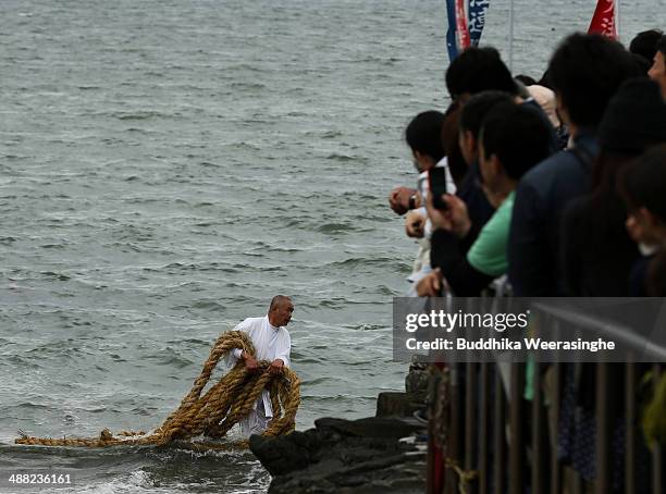 Sacred Ropes 84 Iwa Shrine Stock Photos, High-Res Pictures, and Images - Getty Images