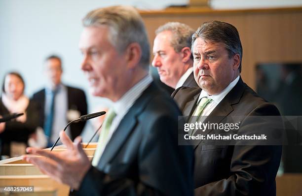 Trade Representative Michael Froman, German Economy Minister and Vice Chancellor Sigmar Gabriel, and European Commissioner for Trade, Karel De Gucht,...