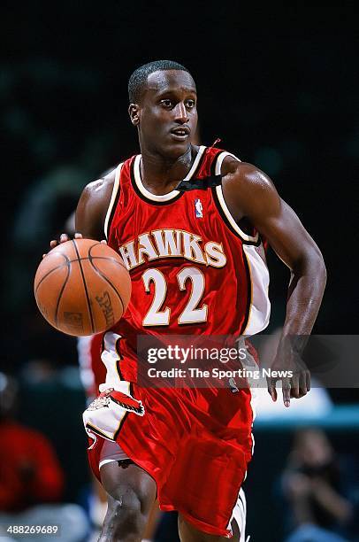 Brevin Knight of the Atlanta Hawks during the game against the Charlotte Hornets on February 8, 2001 at Charlotte Coliseum in Charlotte, North...