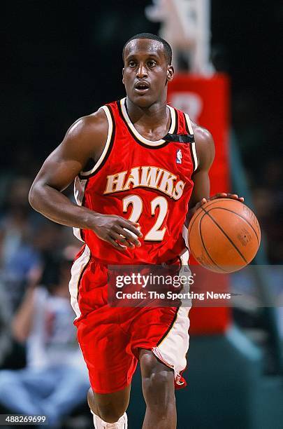 Brevin Knight of the Atlanta Hawks during the game against the Charlotte Hornets on February 8, 2001 at Charlotte Coliseum in Charlotte, North...