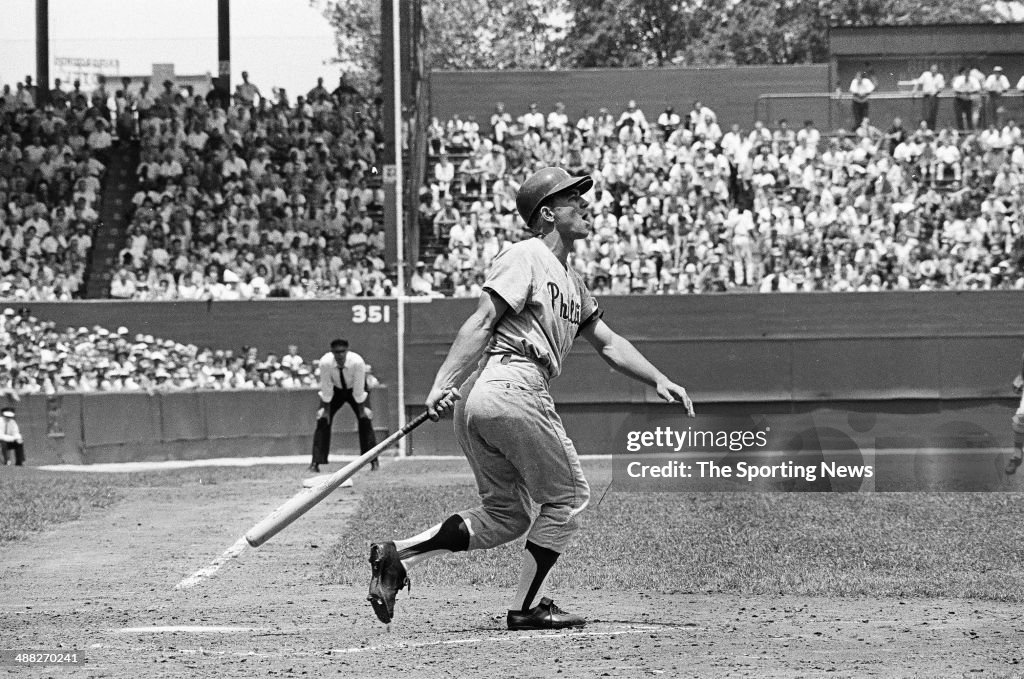 Dumpy Callison Johnny Callison of the Philadelphia Phillies bats during the 1964 ...
