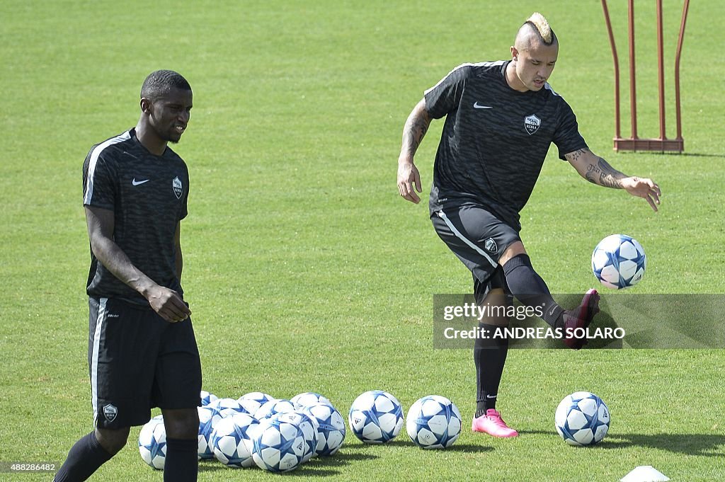 FBL-EUR-C1-AS ROMA-TRAINING