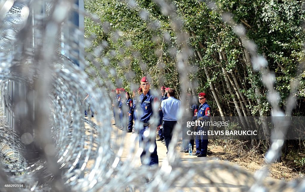 SERBIA-HUNGARY-EUROPE-MIGRANTS