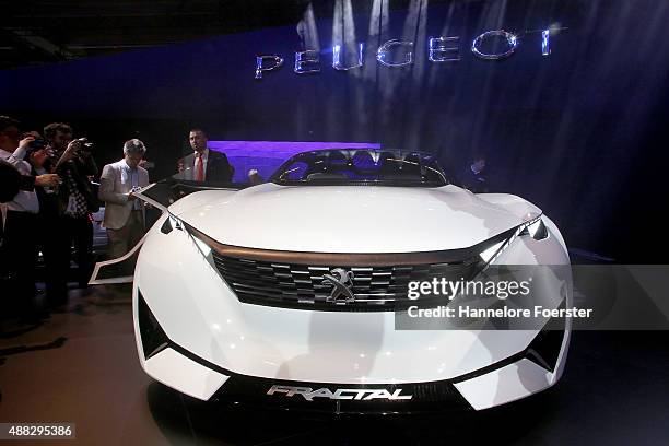 Front Cladding Car 168 Cladding In Car Stock Photos, High-Res Pictures, and Images - Getty ...