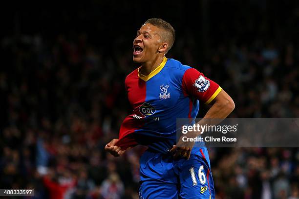 Dwight Gayle of Crystal Palace celebrates after scoring his team's third goal to level the scores at 3-3 during the Barclays Premier League match...