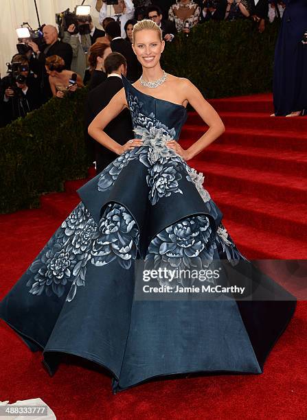 Karolina Kurkova attends the "Charles James: Beyond Fashion" Costume Institute Gala at the Metropolitan Museum of Art on May 5, 2014 in New York City.