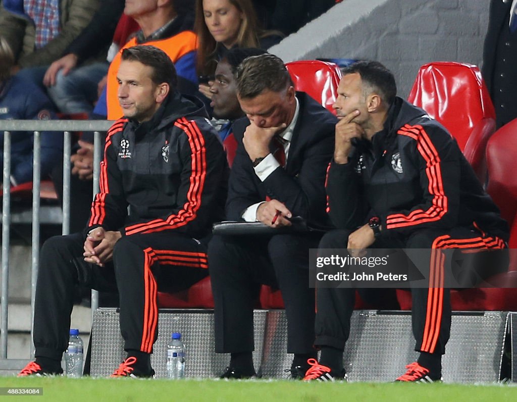 PSV Eindhoven v Manchester United FC - UEFA Champions League