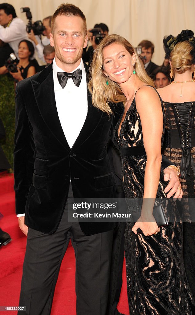 "Charles James: Beyond Fashion" Costume Institute Gala - Arrivals