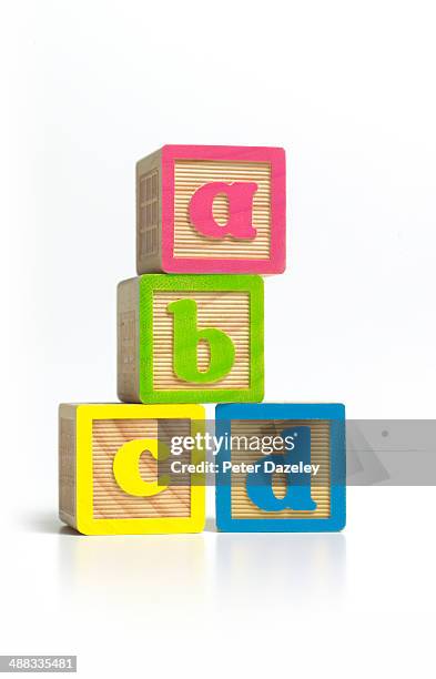 abc building blocks - ordem alfabética imagens e fotografias de stock