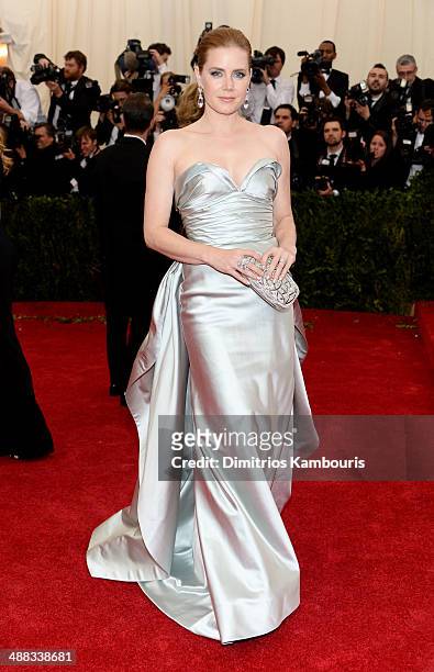 Actress Amy Adams attends the "Charles James: Beyond Fashion" Costume Institute Gala at the Metropolitan Museum of Art on May 5, 2014 in New York...
