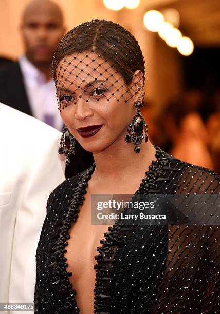 Beyonce attends the "Charles James: Beyond Fashion" Costume Institute Gala at the Metropolitan Museum of Art on May 5, 2014 in New York City.