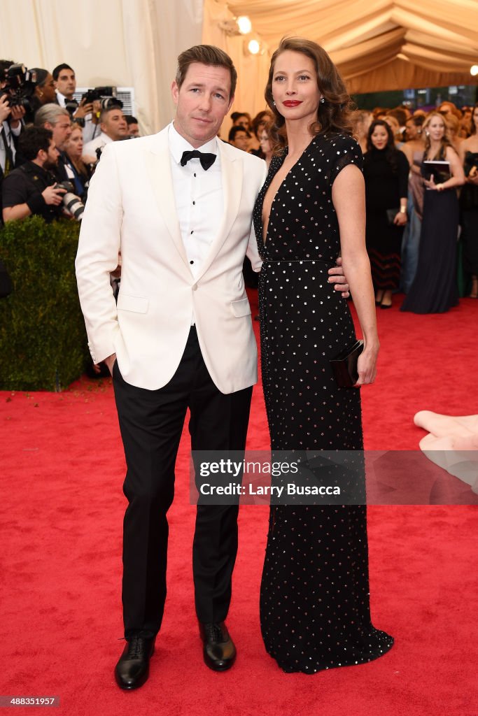 "Charles James: Beyond Fashion" Costume Institute Gala - Arrivals