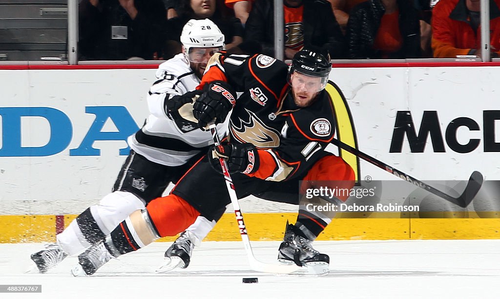 Los Angeles Kings v Anaheim Ducks - Game Two