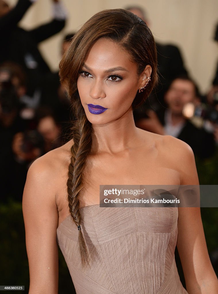 "Charles James: Beyond Fashion" Costume Institute Gala - Arrivals